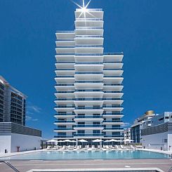 Modern Geometry at Monte Carlo Miami Beach