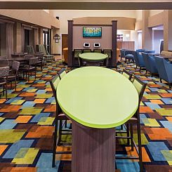 Holiday Inn Express Hotel and Suites - Henderson, an IHG Hot