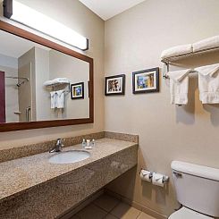 Comfort Inn & Suites Las Vegas - Nellis