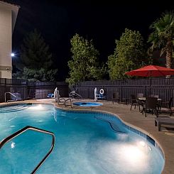 Comfort Inn & Suites Las Vegas - Nellis