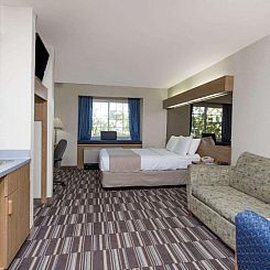 Microtel Inn & Suites Anchorage