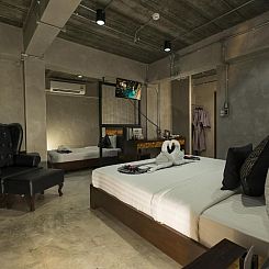 Thapae Loft