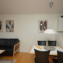 Appartement "Runhild" - 100m from the sea