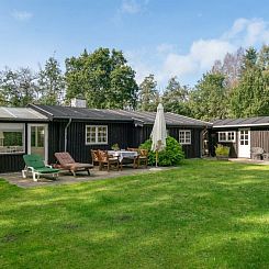 Vakantiehuis "Arnborg" - 2km from the sea