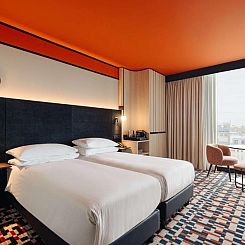 DoubleTree by Hilton Amsterdam Centraal Station