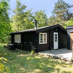 Vakantiehuis "Giertrud" - 1.1km from the sea