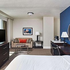 Hotel Alex Johnson Rapid City, Curio Collection by Hilton