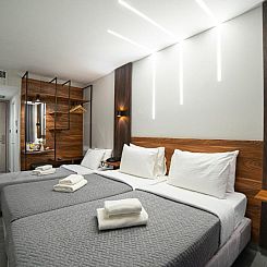 Argo Hotel Piraeus