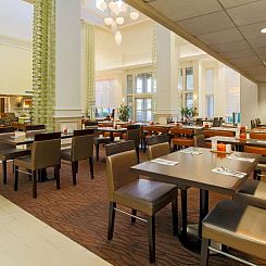 Hilton Garden Inn Dallas/Market Center