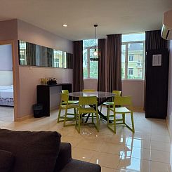 Jinhold Service Apartment