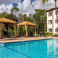 Hawthorn Suites by Wyndham Naples