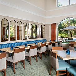 Hawthorn Suites by Wyndham Naples