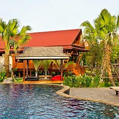 Bueng Bua Thong Resort