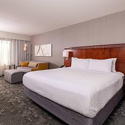 Courtyard by Marriott Newark-University of Delaware