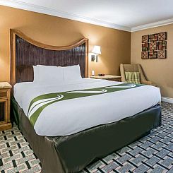 Quality Inn & Suites Atlanta Airport South