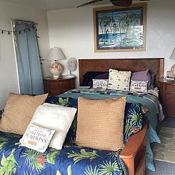 Simple Kona Guest House