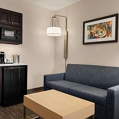 Holiday Inn Express Hotel & Suites Mount Pleasant - Charlest