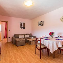 Appartement Koštro