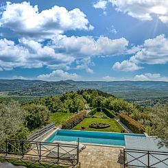 Vakantiehuis Villa Over the Hilltop