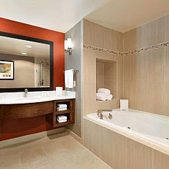 Hilton Garden Inn Houston NW America Plaza