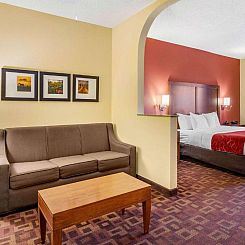 Comfort Suites Houston Galleria