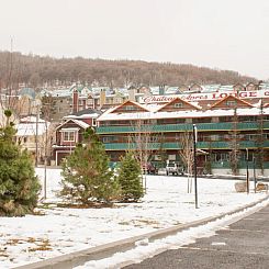 Chateau Apres Lodge