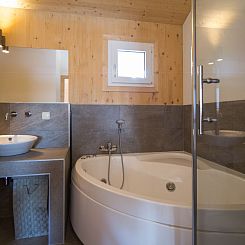 Vakantiehuis #18 mit Sauna und Sprudelbad innen