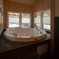 Vakantiehuis #31 mit IR-Sauna und Sprudelbad innen