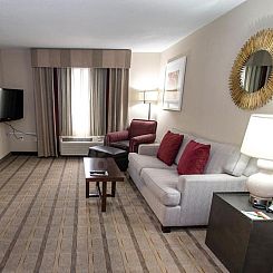 Holiday Inn Charlotte Airport, an IHG Hotel