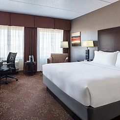 Holiday Inn Charlotte University, an IHG Hotel