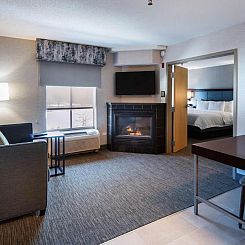 Hampton Inn & Suites Lincolnshire