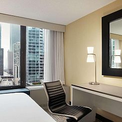 DoubleTree by Hilton Chicago Magnificent Mile