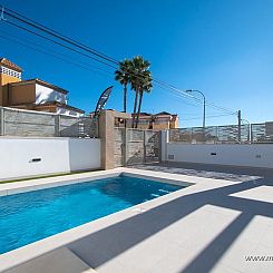 Vrijstaande woning in Alicante, Spanje