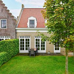 Geschakelde woning in Friesland, Nederland