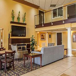 Quality Inn and Suites St Charles -West Chicago