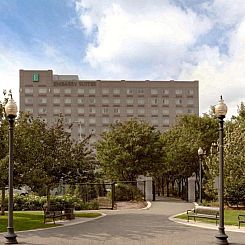 Embassy Suites Boston at Logan Airport