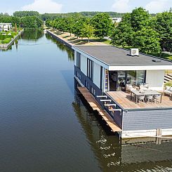 Vrijstaande woning in Flevoland, Nederland