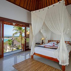 Lembongan Cliff Villas