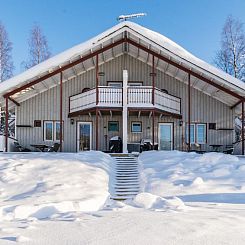 Vakantiehuis Hallantytär b4 paritalo inc. 2 ski ticke