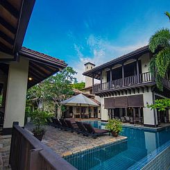 Sergeant House Boutique Villa & Private Beach