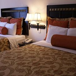 Harborview Inn & Suites-Convention Center-Airport-Gaslamp-Se