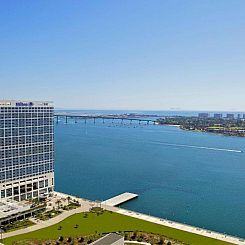 Hilton San Diego Bayfront