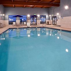 Holiday Inn Express Hotel & Suites Minneapolis-Golden Valley