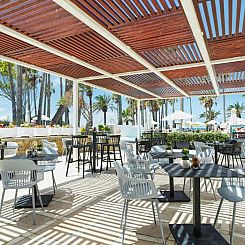 Leonardo Plaza Cypria Maris Beach Hotel & Spa