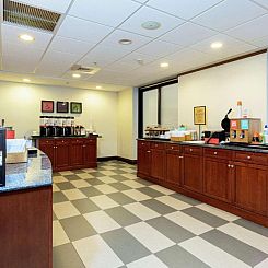 Hampton Inn & Suites - Fort Pierce