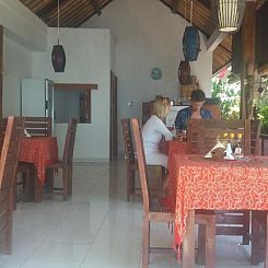 Beten Enjung Home Stay&waroeng