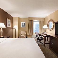 Crowne Plaza Crystal City-Washington, D.C., an IHG Hotel