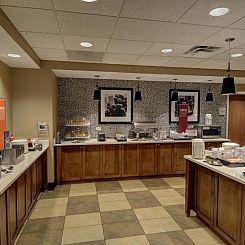 Hampton Inn & Suites Baltimore/Woodlawn