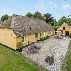 Vakantiehuis "Ilsa" - 9.8km from the sea