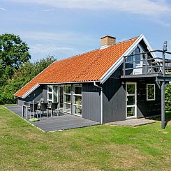 Vakantiehuis "Laerke" - 200m from the sea